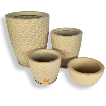 Kit 4 Vasos Decorativos Modernos Coluna Diamante 3D Polietileno Para Plantas N1, N2 e N3 Com Bacia P + Pratos Coletores