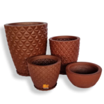 Kit 4 Vasos Decorativos Modernos Coluna Diamante 3D Polietileno Para Plantas N1, N2 e N3 Com Bacia P + Pratos Coletores